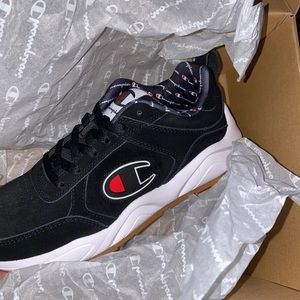 Champion men’s size 7.5